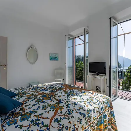 Apartment A Due Passi Da Camogli 2 - With Seaside View Camogli *