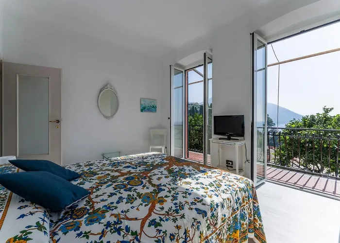 Daire Camogli 2, Sea View, Wifi *